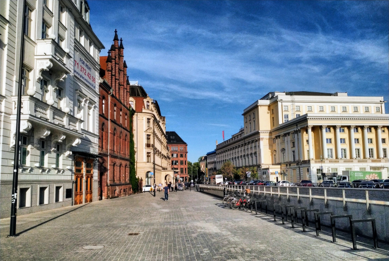 Widok z placu społecznego Wrocław